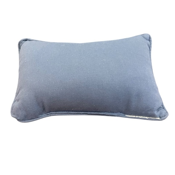 Needlepoint Christmas Santa blue holiday decorative pillow Gary Patterson - Picture 4 of 4